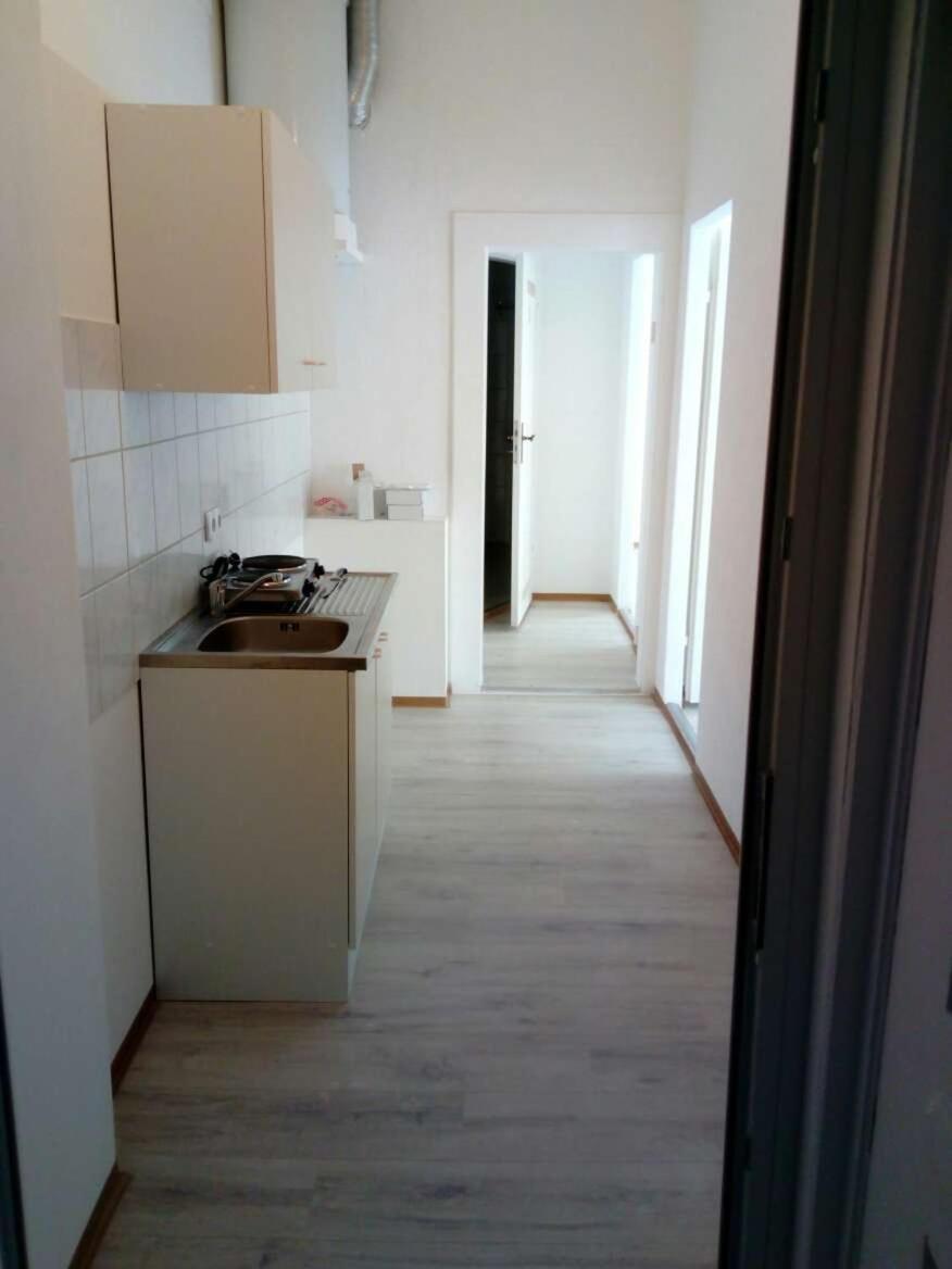 Familienappartement In Zentrum Σβερίν Εξωτερικό φωτογραφία