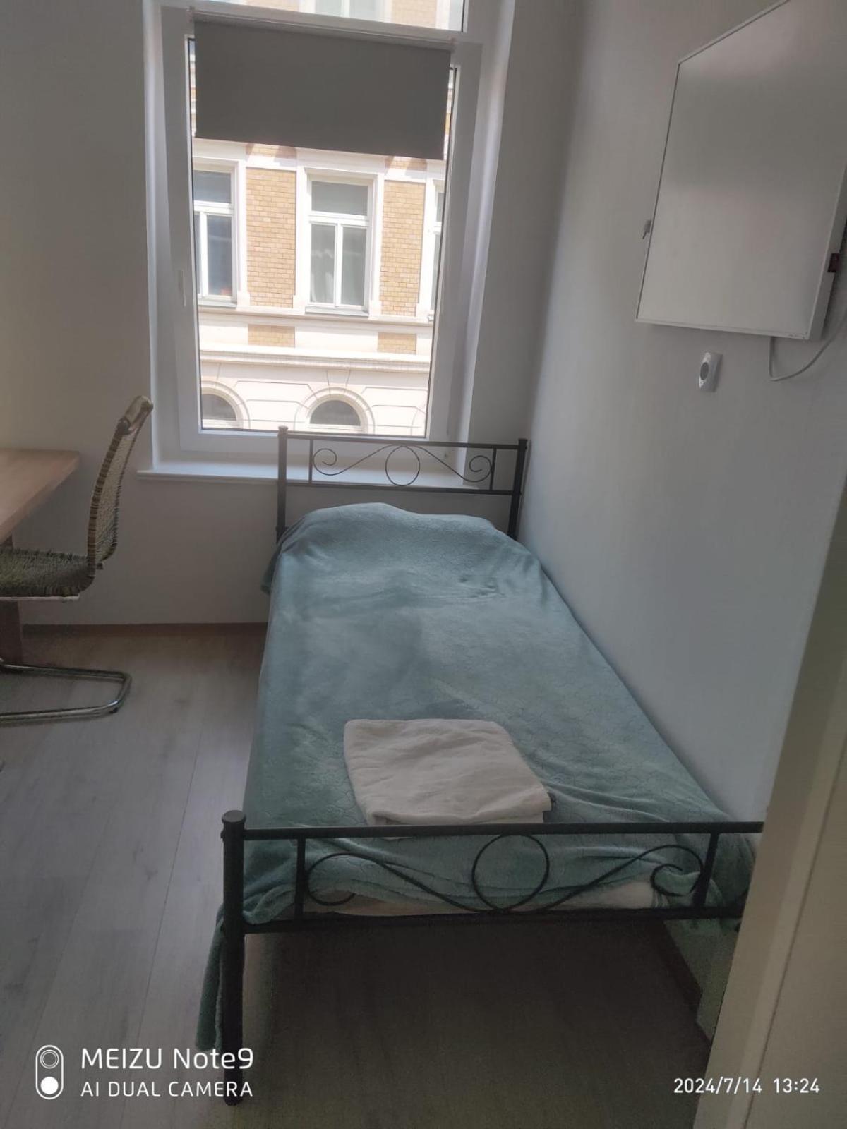 Familienappartement In Zentrum Σβερίν Εξωτερικό φωτογραφία